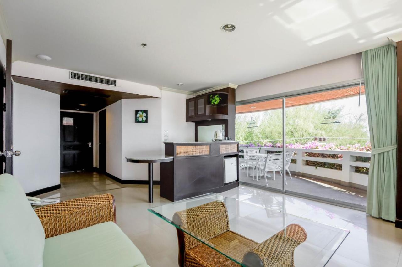 Methavalai Hotel Ча Ам Екстериор снимка